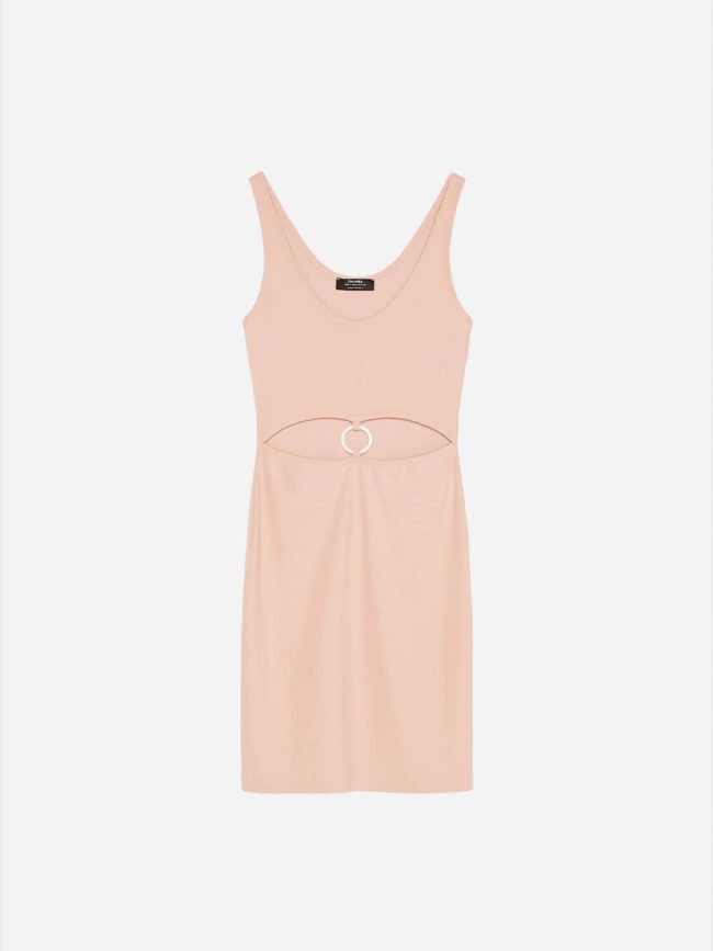 Short dress with ring